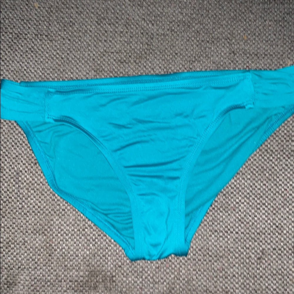 Bikini bottoms